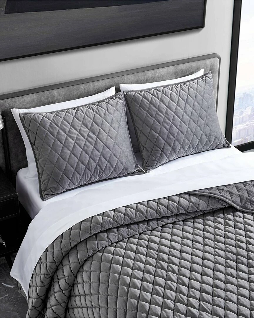 Vera Wang Diamond Velvet Quilt/Sham Set Home Comforters & Quilts - Image 2