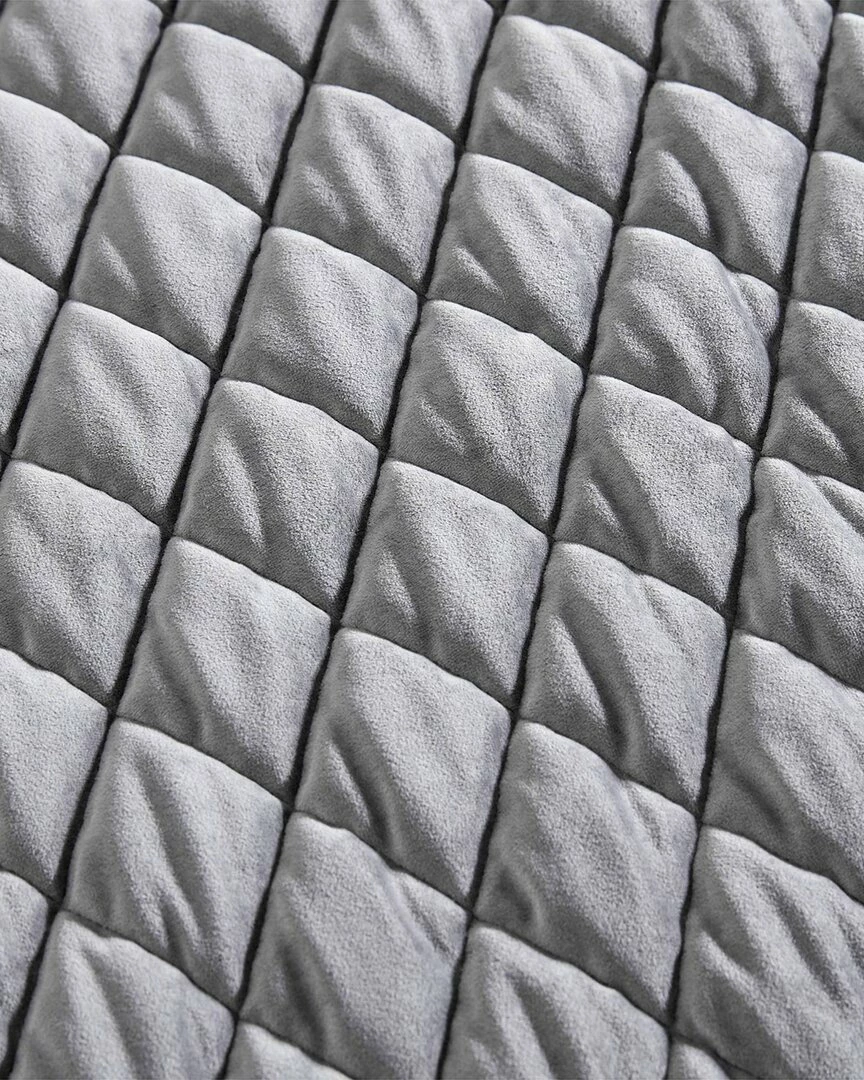 Vera Wang Diamond Velvet Quilt/Sham Set Home Comforters & Quilts - Image 7