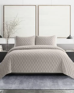 Vera Wang Diamond Velvet Quilt/Sham Set Home Comforters & Quilts
